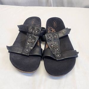 Aetrex Women's Black Leather Sandals Size 11